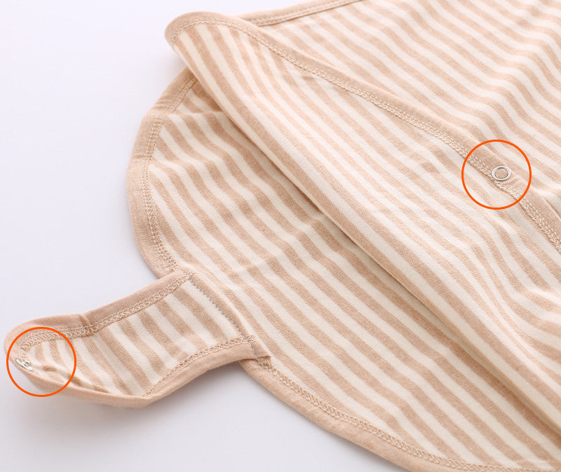Detail close-up of thick striped cotton baby vest – sleeveless and breathable – beekaaboo.com
