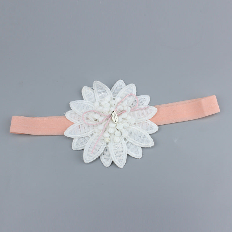 White floral hairband for toddlers – breathable fabric with elegant flower detail – beekaaboo.com


