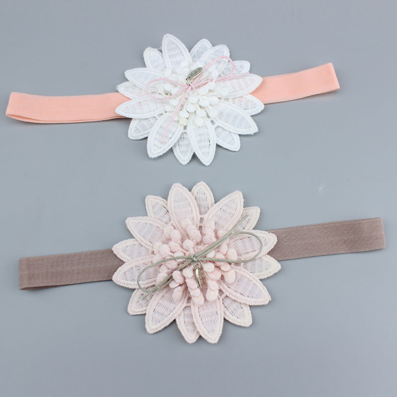Both color options of floral fabric hairbands for girls – pink and white – perfect for any occasion – beekaaboo.com