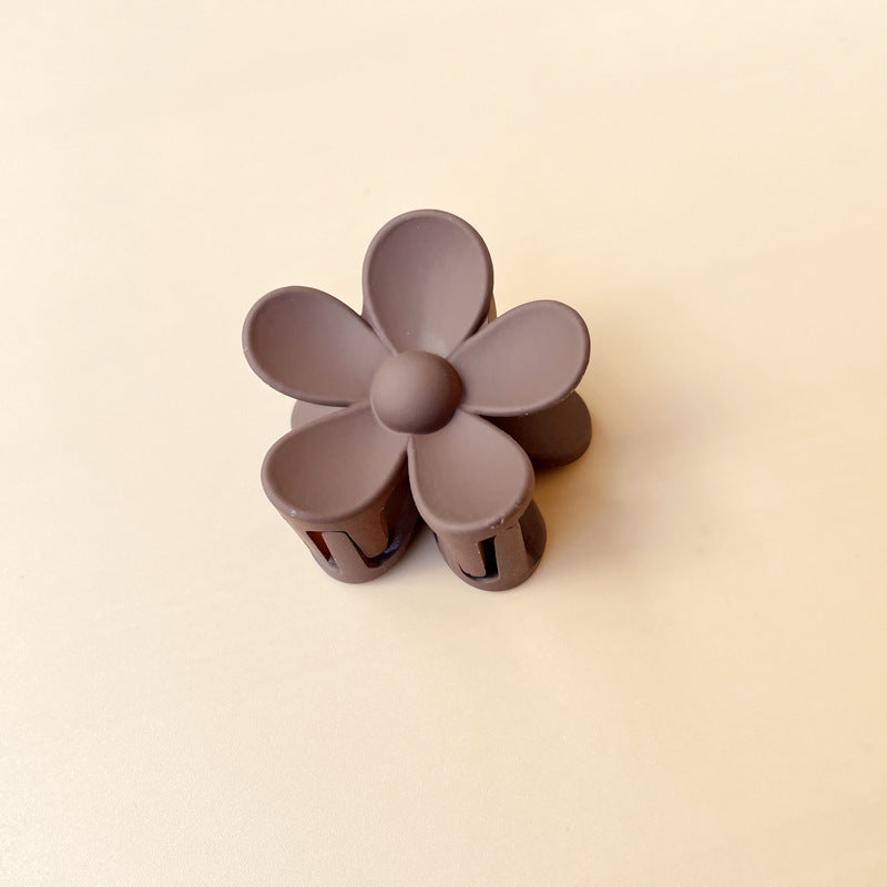 Matte frosted flower hair clip in Deep Coffee Small – soft resin claw clip for girls and women – beekaaboo.com