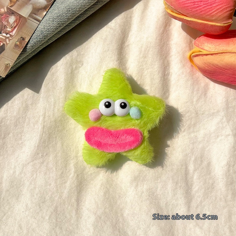 Green star-shaped duckbill clip – cute and cozy for kids – beekaaboo.com