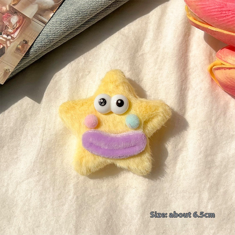 Yellow star plush duckbill clip – soft, handmade accessory for kids – beekaaboo.com