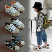 Striped casual kids shoes – overall view – beekaaboo.com
