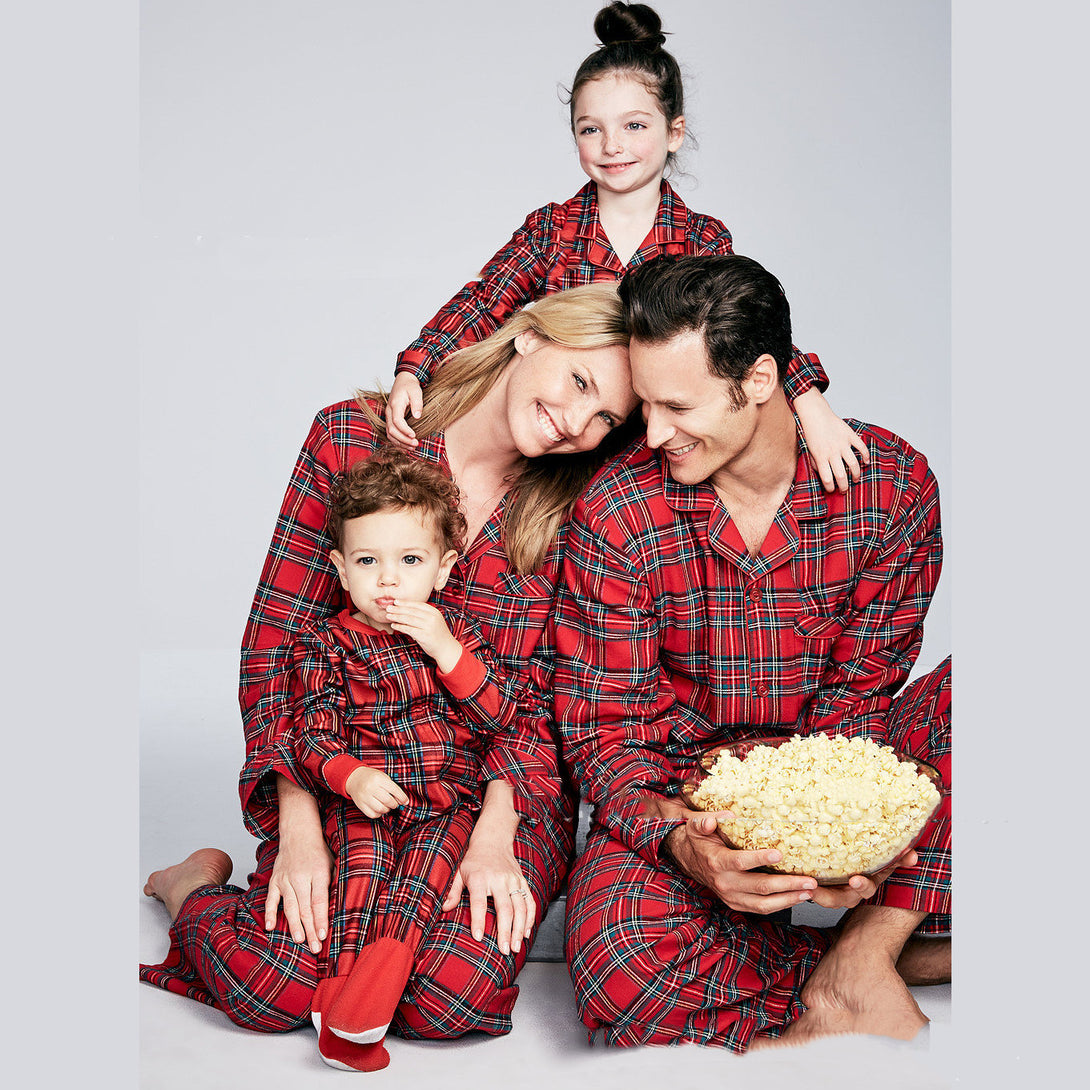 Matching Red Plaid Family Pajamas – Full Family Look beekaaboo.com
