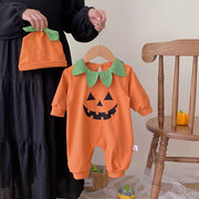 Corduroy baby jumpsuit with long sleeves - beekaaboo.com