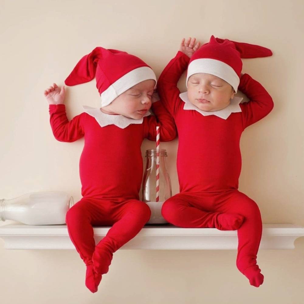 Elf on the Shelf themed newborn outfit for Christmas photos | beekaaboo.com